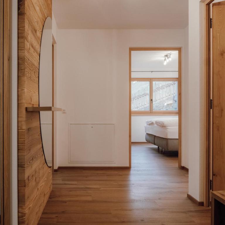 Hochland Apartments - Two-Bedroom Apartment with Terrace - 6