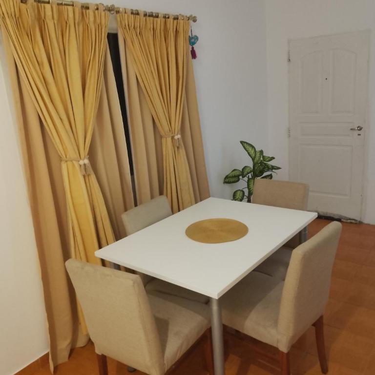 Depto Muy Patagónico, lindo y cómodo - One-Bedroom Apartment - 15