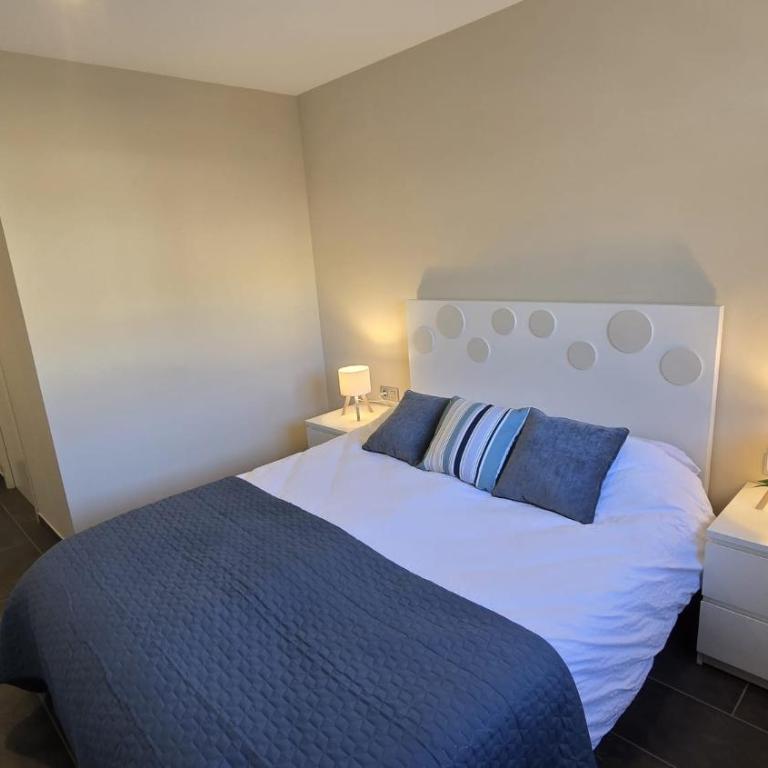 Apartamento cerca de la playa con parking - Apartamento de 3 dormitorios - 8