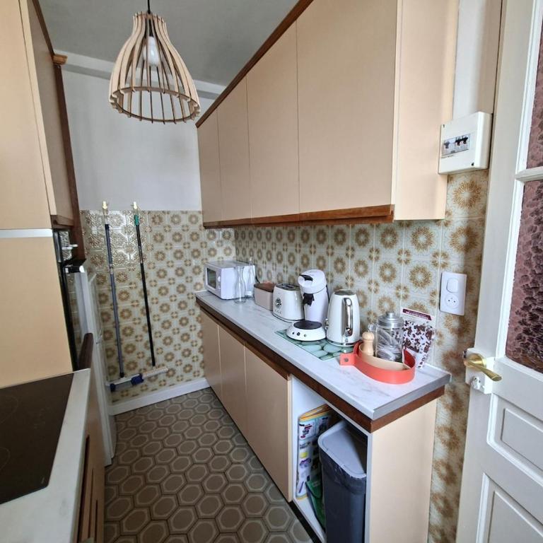 Appartement T2 cosy vue montagne, proches Adour, thermes à 5 min, centre ville 3 min, 1er étage - Apartment mit 1 Schlafzimmer - 23