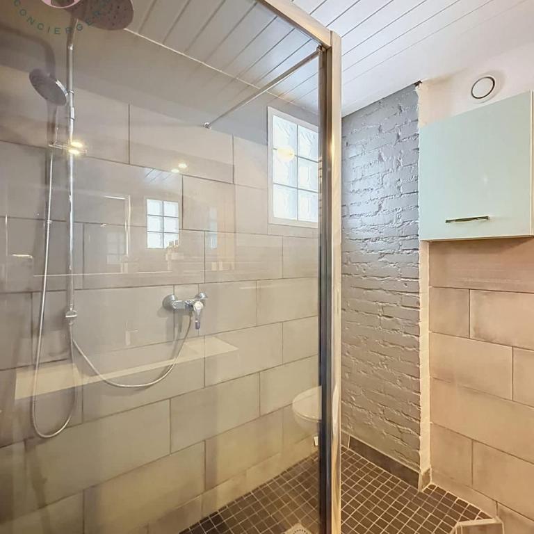 Le Duplex Caractere - 2 CH & Centre ville - Appartement - 19