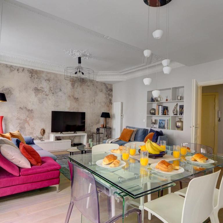BnBNova - Arc de Triomphe & Théâtre Marigny - Apartment - 5