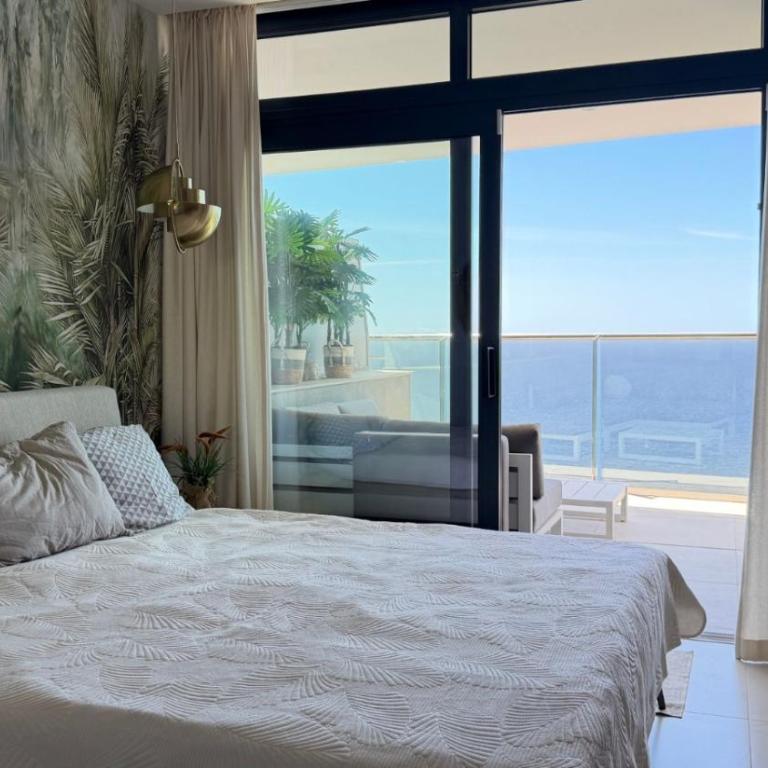 Sunset Cliffs Apartment - High Floor - Sea View - Apartment mit 2 Schlafzimmern, einem Balkon und Meerblick - 5