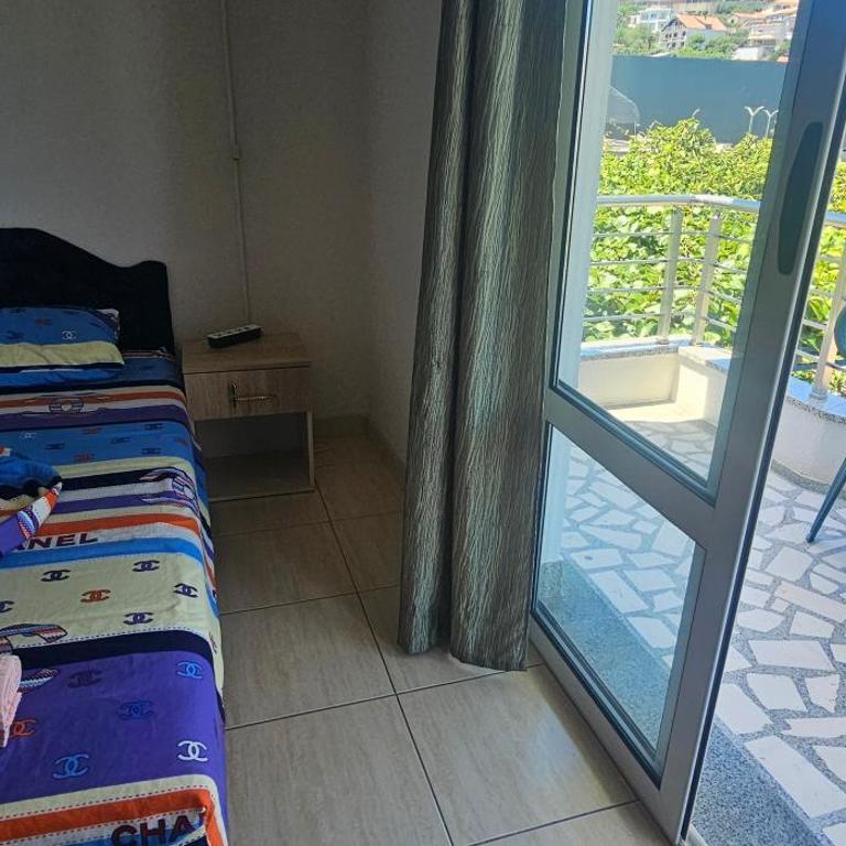 KIWI Apartments - One-Bedroom Apartment - 14