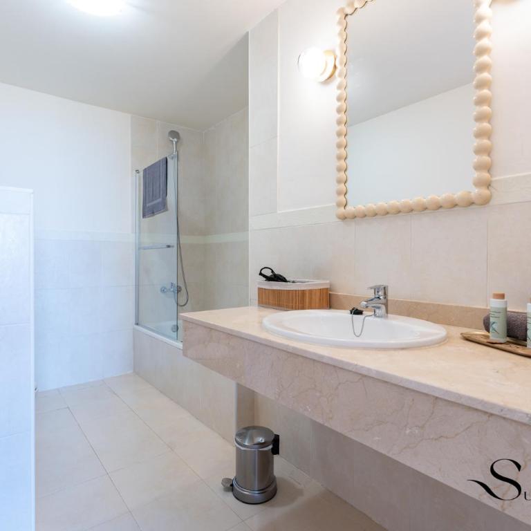 Relaxing Sea View Escape in Calahonda REF904 - Two-Bedroom Apartment with Ocean View - 13