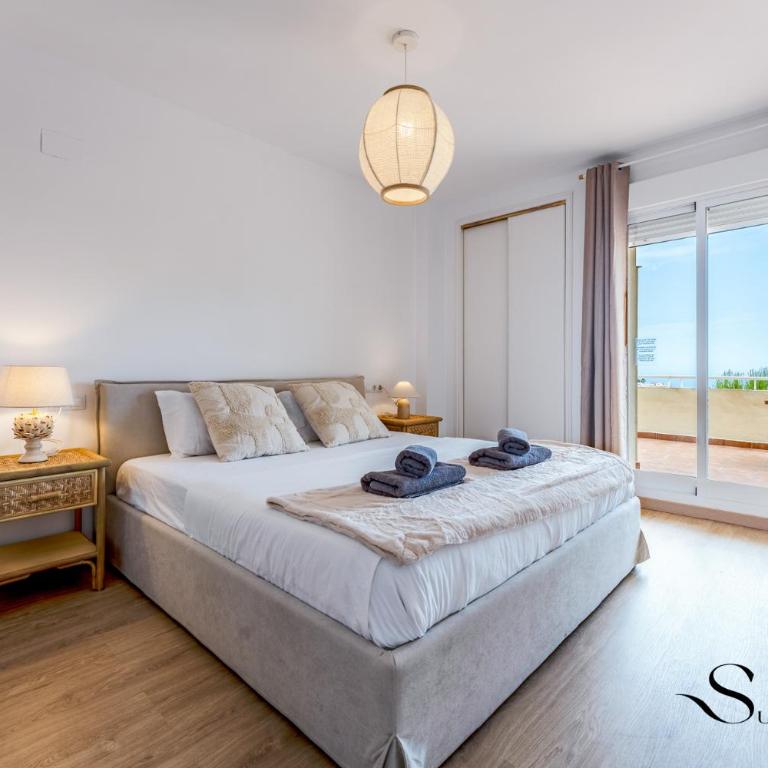 Relaxing Sea View Escape in Calahonda REF904 - Two-Bedroom Apartment with Ocean View - 5