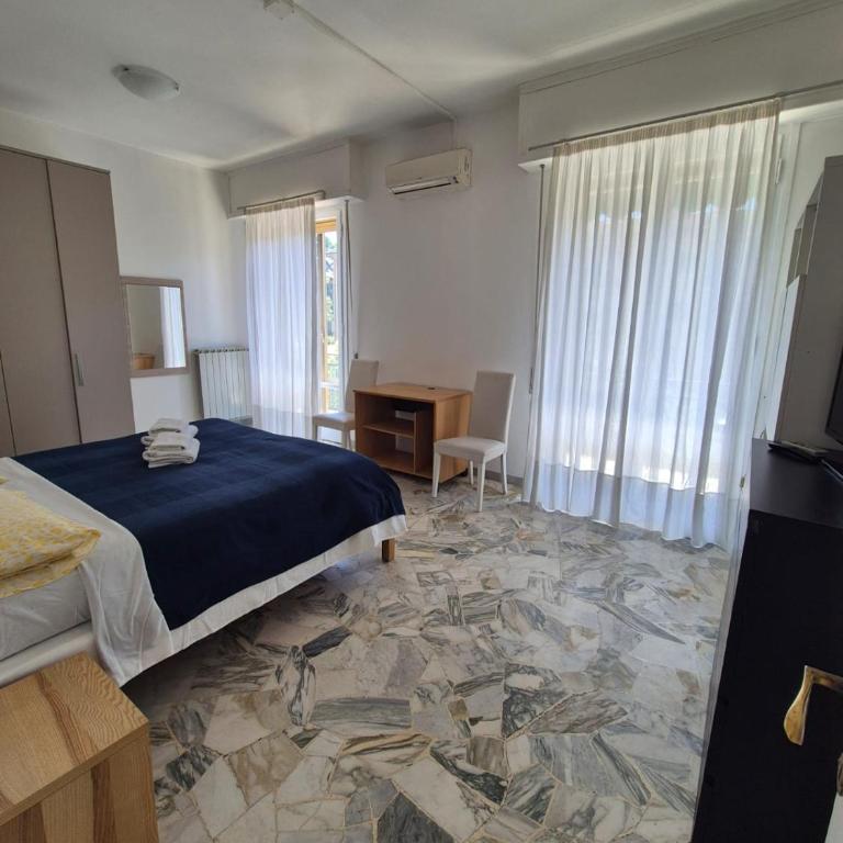Residenza Leone - Grande Chambre Double ou Lits Jumeaux - 3
