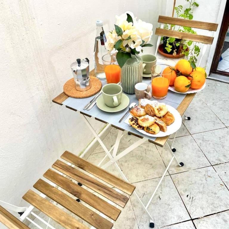 Cozy apartment in the heart of the city center - Casa - 8