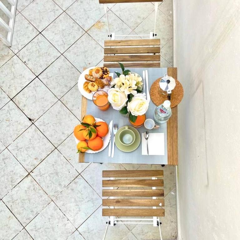 Cozy apartment in the heart of the city center - Casa - 11