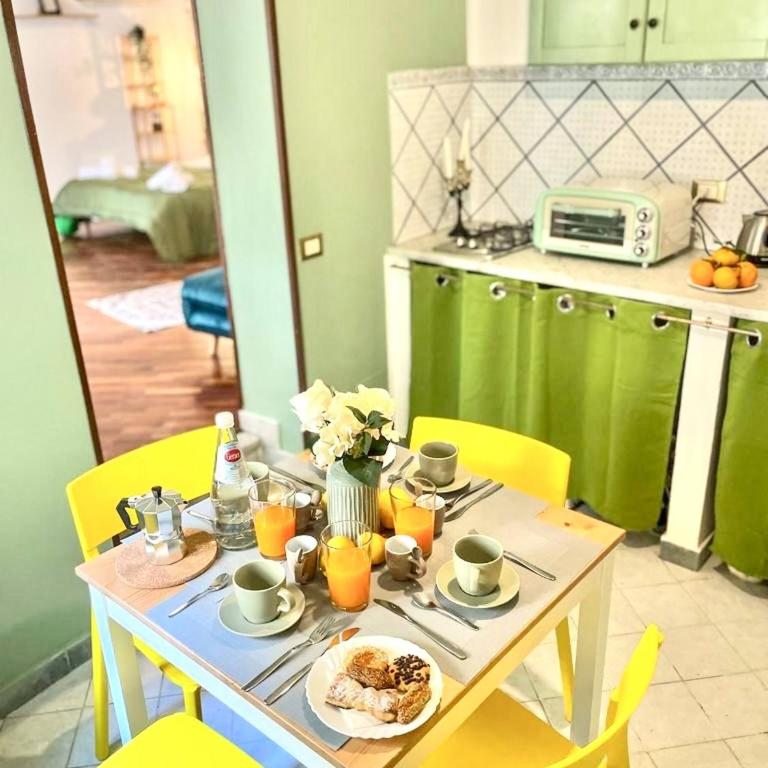 Cozy apartment in the heart of the city center - Casa - 15