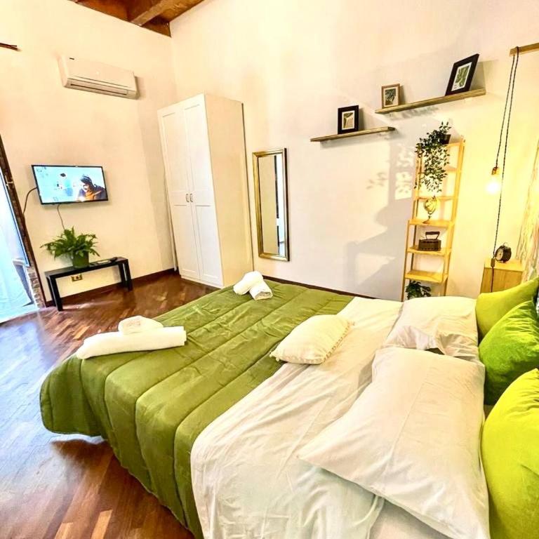 Cozy apartment in the heart of the city center - Casa - 25