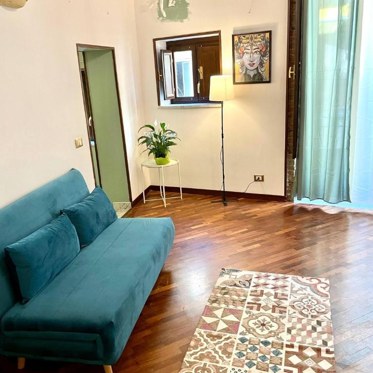 Cozy apartment in the heart of the city center - Casa - 41