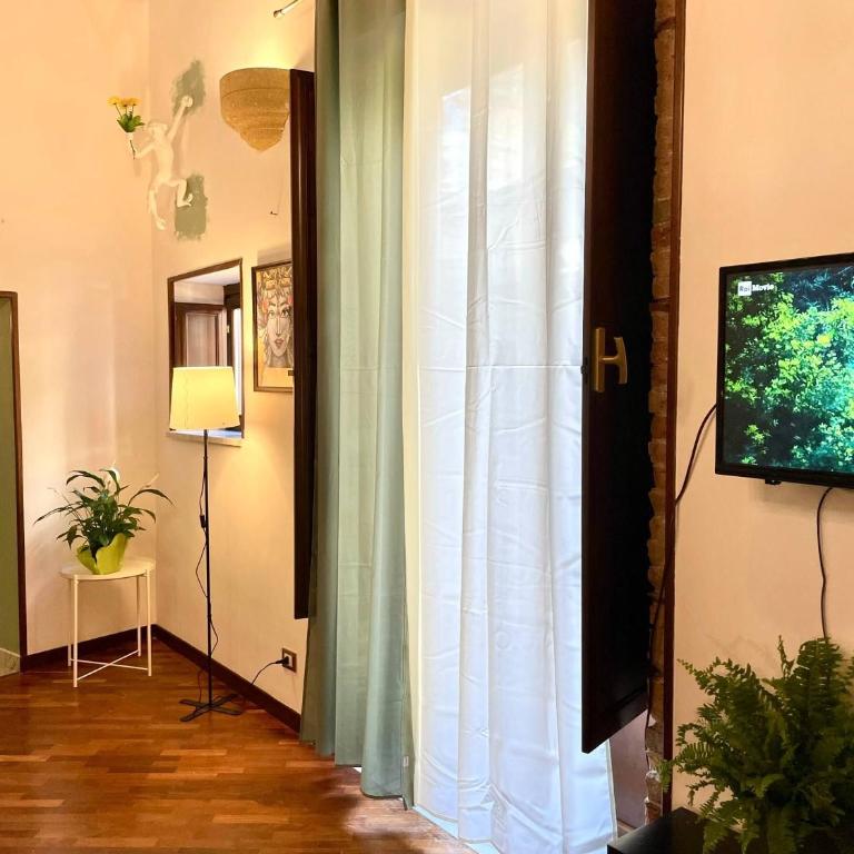 Cozy apartment in the heart of the city center - Casa - 46