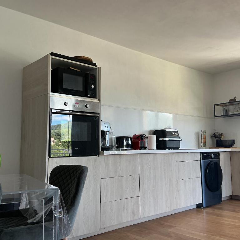 T3 à Ajaccio - 2 chambres avec terrasse et parking gratuit proche du centre ville et des plages - Apartment mit 2 Schlafzimmern - 22