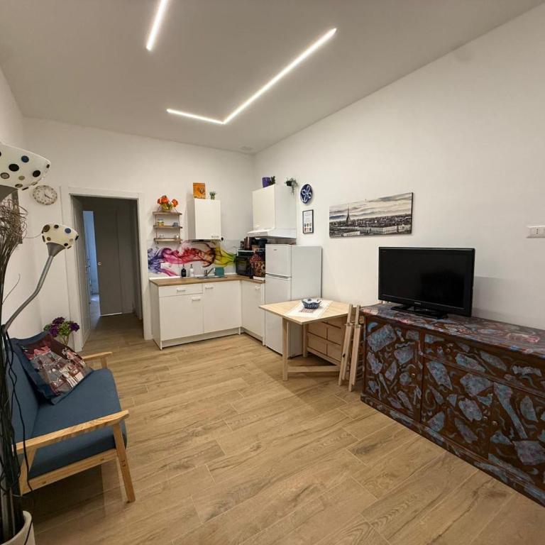 MiniHome - One-Bedroom Apartment - 1
