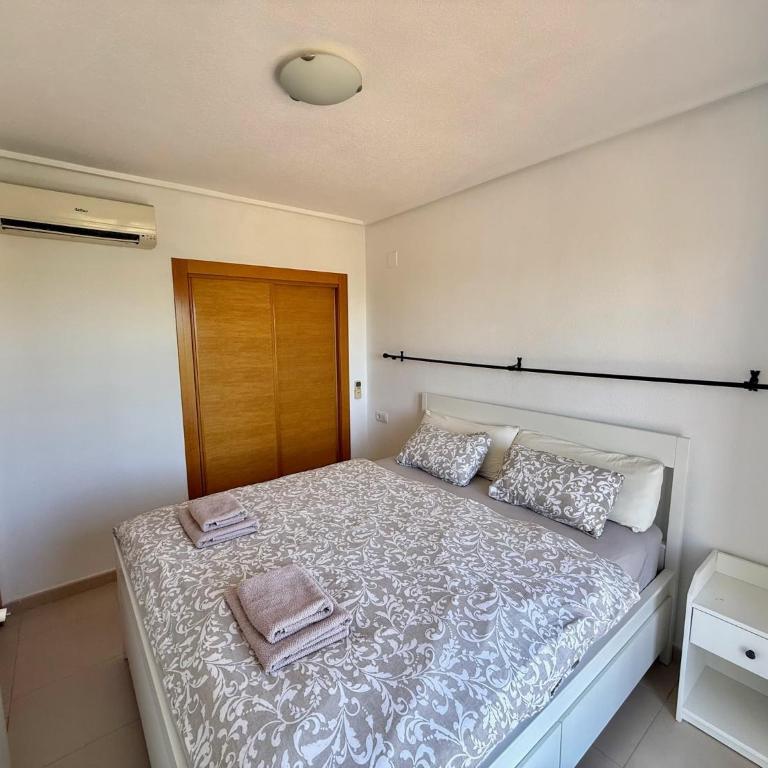 Stylish apartment with amazing pool view, Hacienda Riquelme Golf Resort - Apartment mit 2 Schlafzimmern - 20