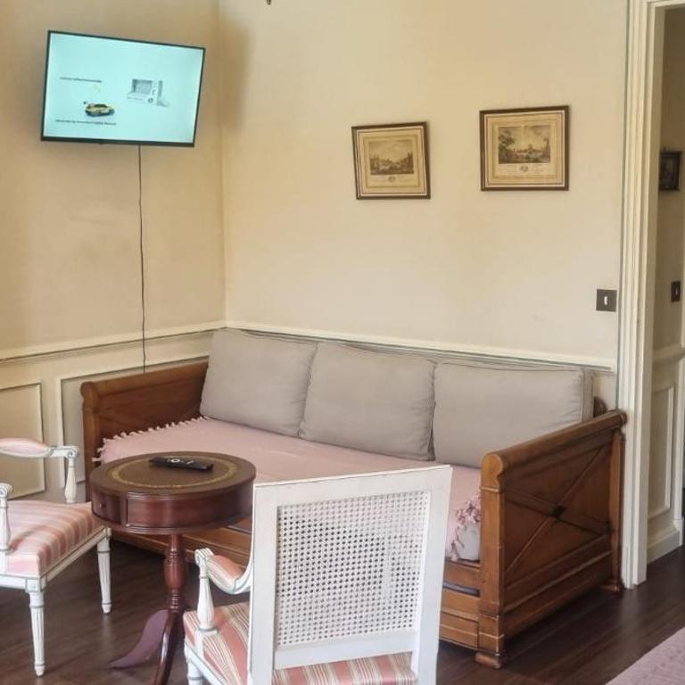Chambres d hôtes dans maison bourgeoise Douce France - Chambre Familiale Deluxe - 12