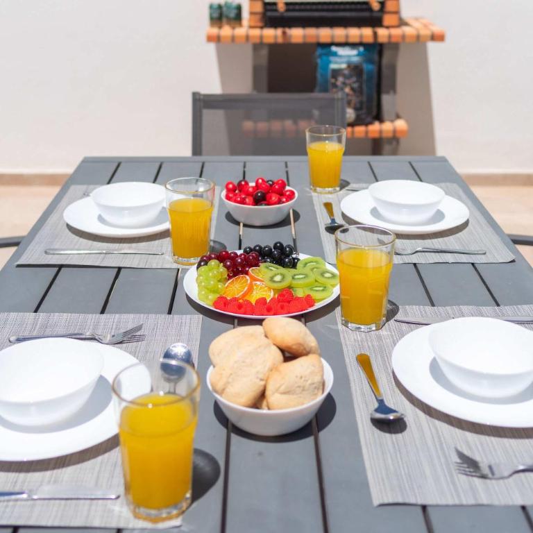 Villa Amaia by Villas Now Ltd - Villa - 3