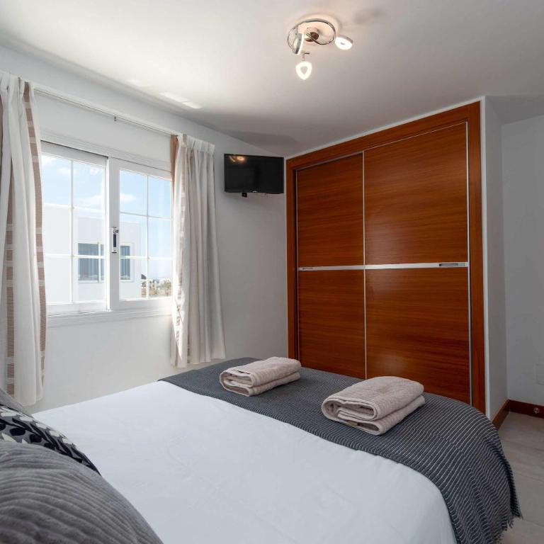 Villa Amaia by Villas Now Ltd - Villa - 12