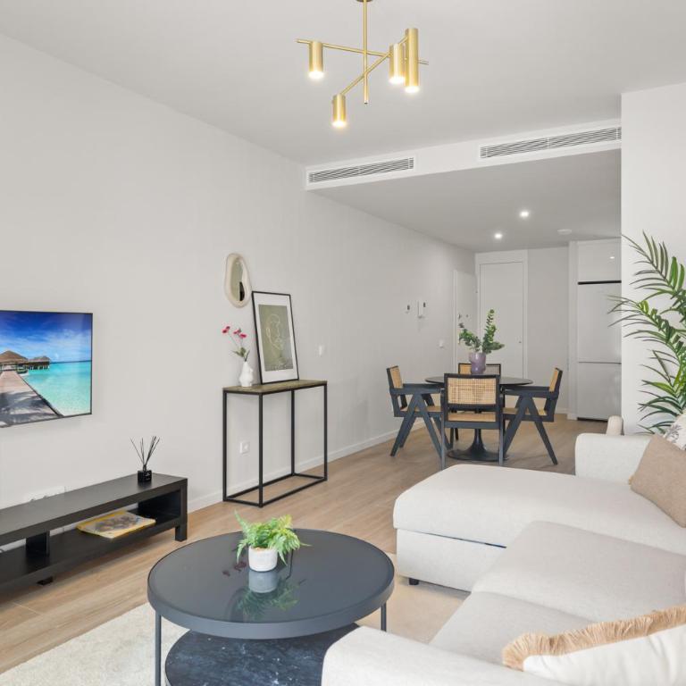 Private Pool - Luxury Style Apartment - Two-Bedroom Apartment with Private Pool - 15