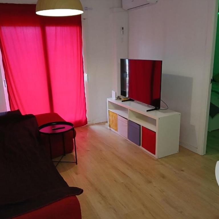 Habitación Matrimonial con Sala y Balcón privado - Apartamento de 1 dormitorio - 6