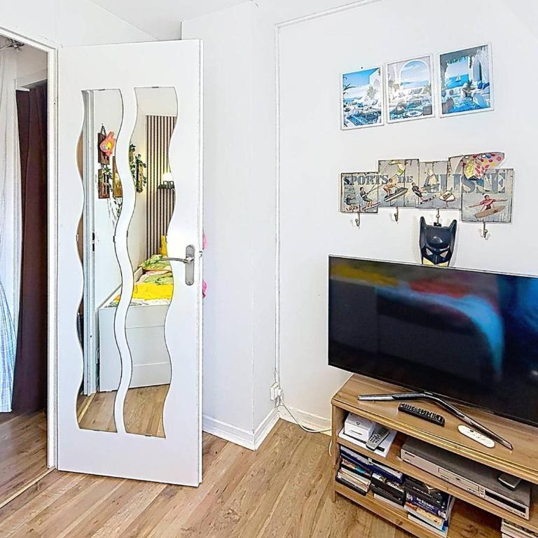 Cottage charmant avec jardin privatif - 4 pers. - FR-1-465-135 - Apartment - 5