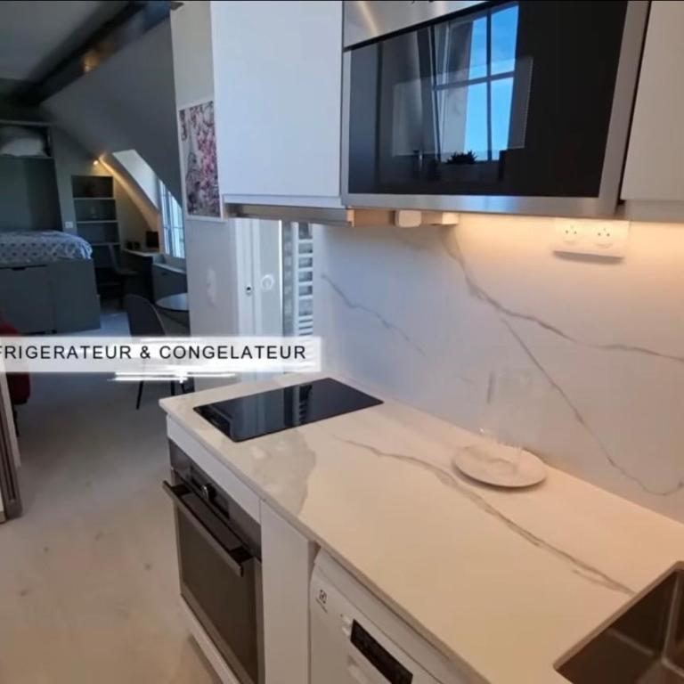 Charmant studio rénové sous les toits en plein centre de Paris - Appartamento con 1 Camera da Letto - 9