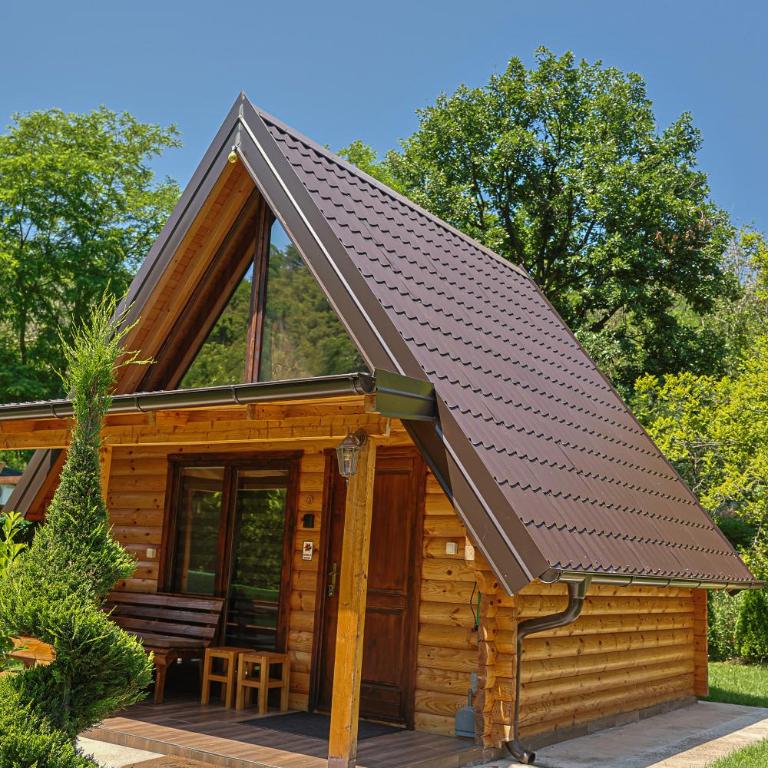 Sicevacka Bajka log cabin in a nature park - Room #1183962101 - 9