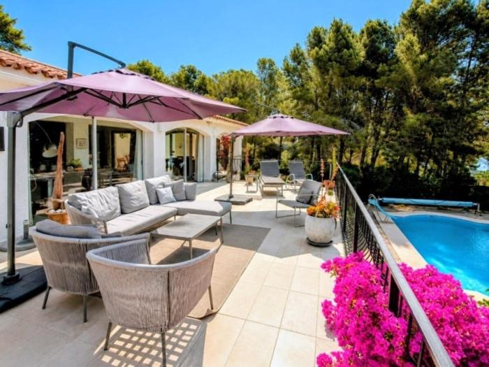 Exclusiva Villa Piscina Climatizada mas Apartamento - Villa - 30