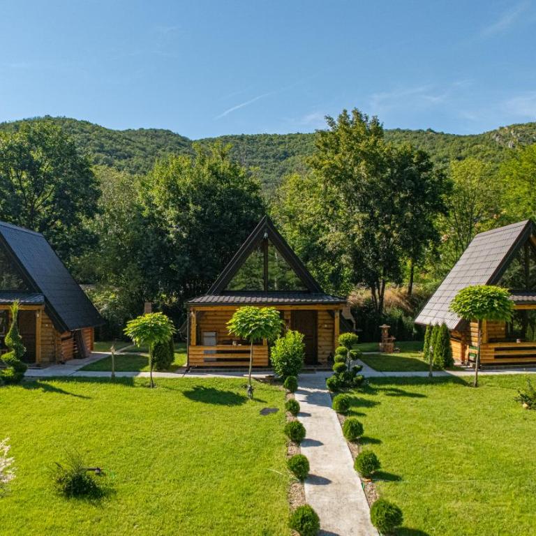 Sicevacka Bajka log cabin in a nature park - Room #1183962101 - 48