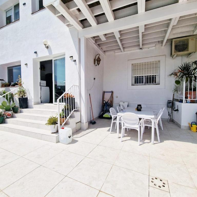 Urogallos Garden Villas Terrace Apartment - Apartment mit 2 Schlafzimmern - 18