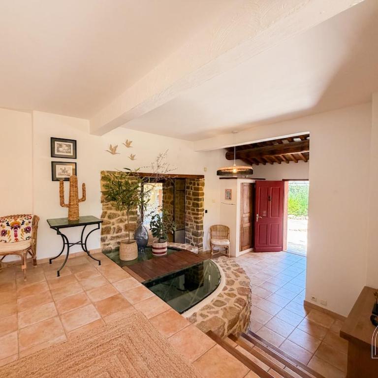Villa climatisée avec piscine à Sanary-sur-Mer - Four-Bedroom Vacation Home - 8