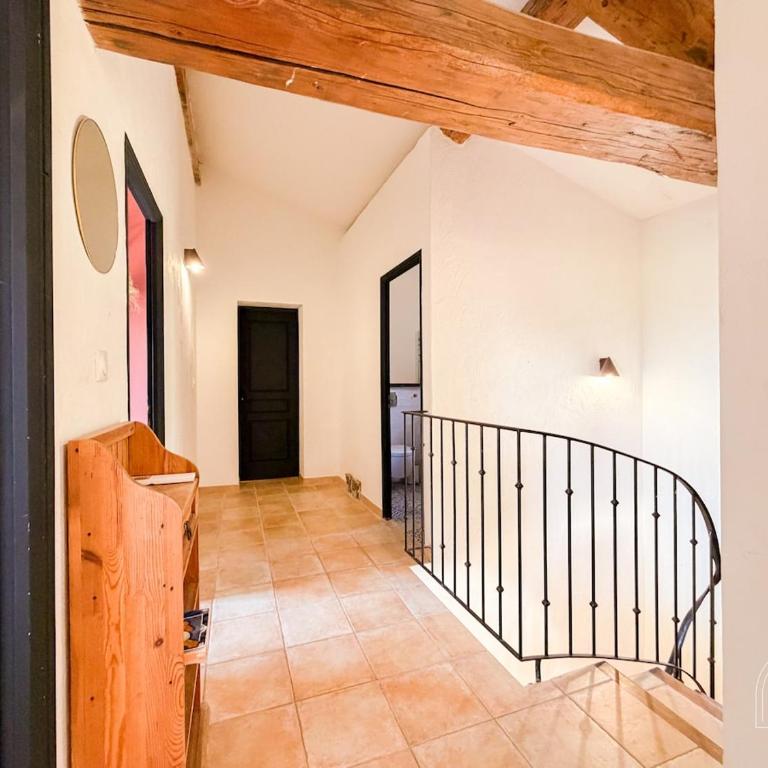Villa climatisée avec piscine à Sanary-sur-Mer - Four-Bedroom Vacation Home - 67
