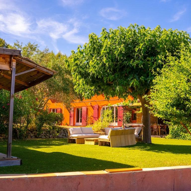 Villa climatisée avec piscine à Sanary-sur-Mer - Four-Bedroom Vacation Home - 86