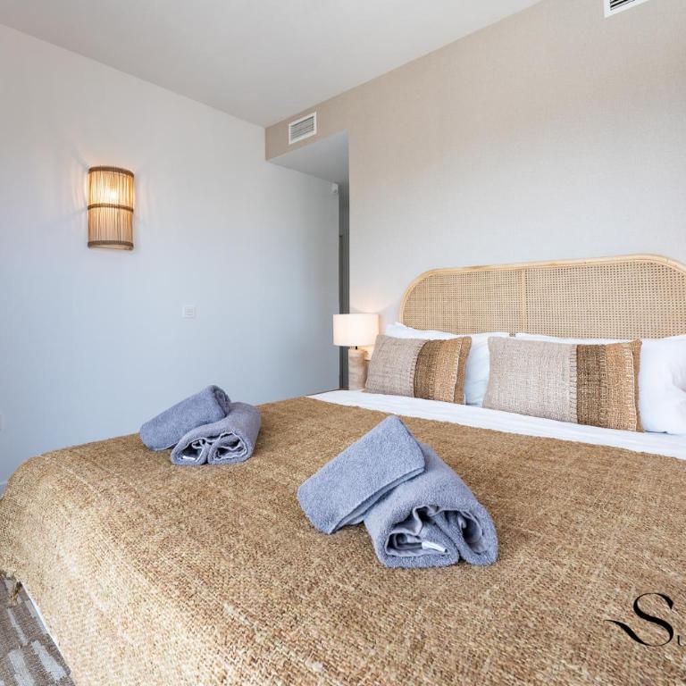Peaceful Getaway Near Beach & Golf REF076 - Two-Bedroom Deluxe Apartment with Ocean View - 21