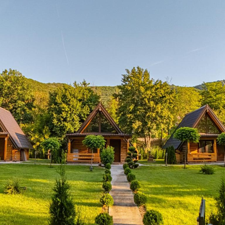 Sicevacka Bajka log cabin in a nature park - Room #1183962101 - 56