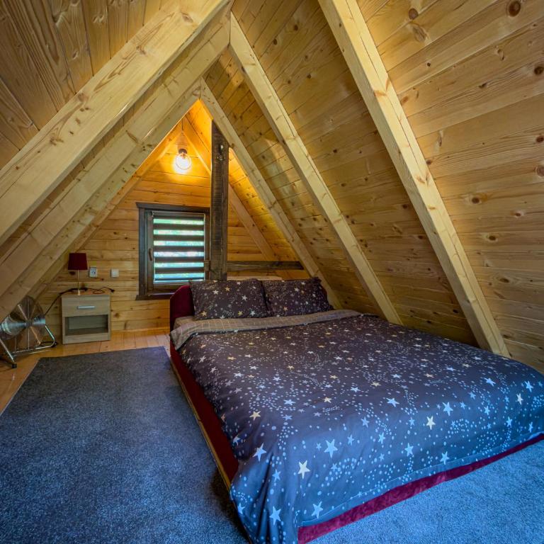 Sicevacka Bajka log cabin in a nature park - Room #1183962101 - 61