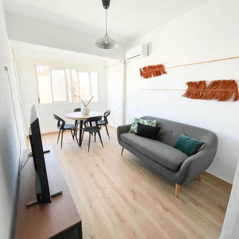 Bilbao Zapillo Apartment, Almería - Three-Bedroom Apartment - 1