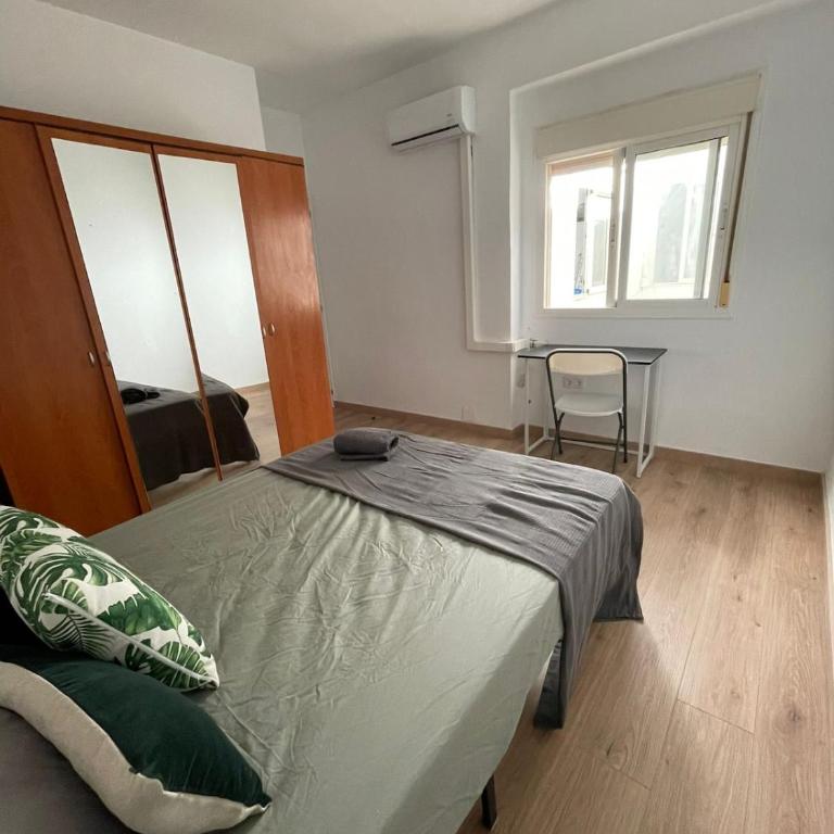 Bilbao Zapillo Apartment, Almería - Three-Bedroom Apartment - 6