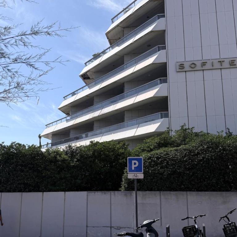 Biarritz, waterfront - Two-Bedroom Apartment - 20