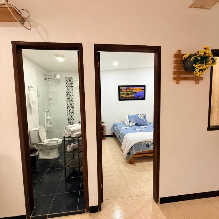 Apartamento Privado en el Centro, Tours y Más - Apartamento de 2 dormitorios con balcón - 29