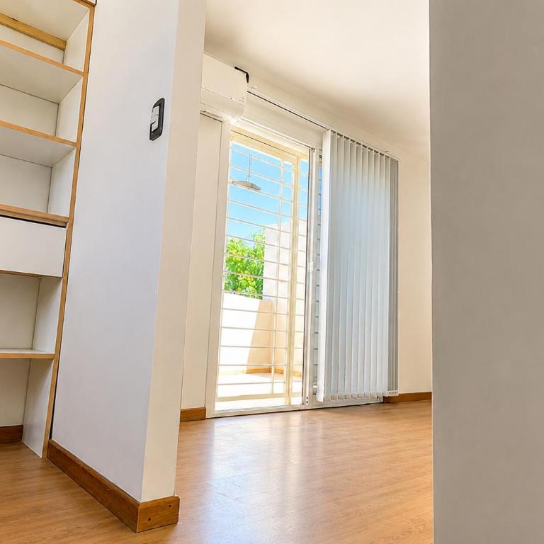 Casa con Pileta para Familias a 5 Minutos del Centro - Four-Bedroom House - 21