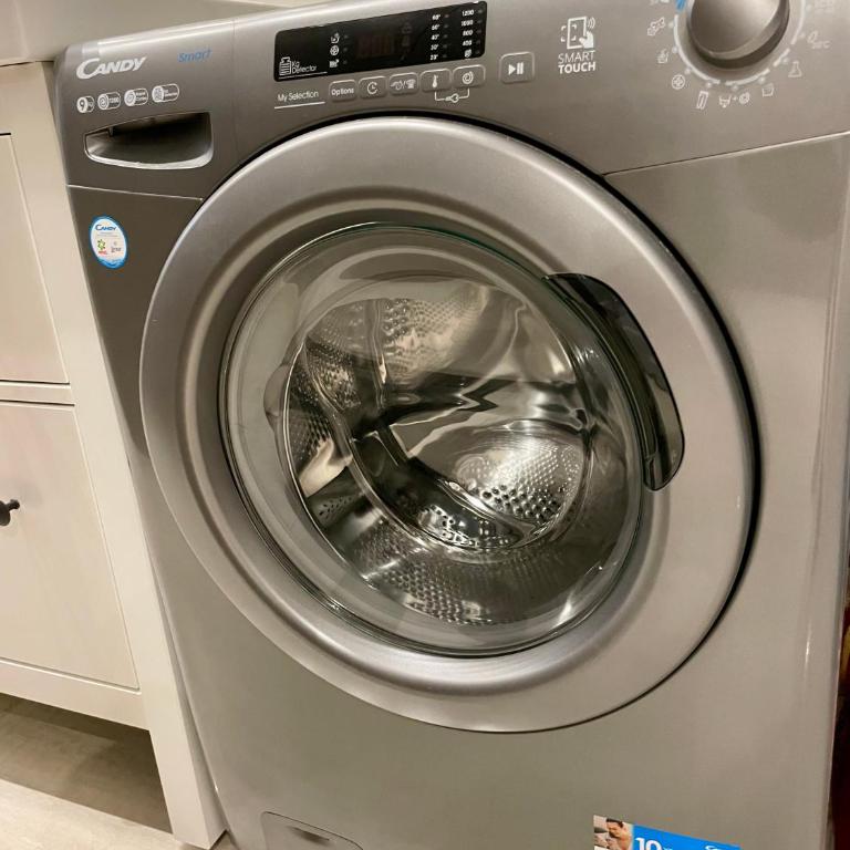 Lumsa Apartment with Kitchen and Washing Machine - Estudio - 5