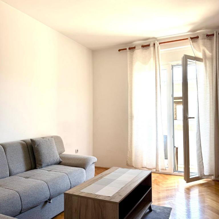 Tivat Center Retreat - Two Bedroom Apratment With Sea View - Apartment mit 2 Schlafzimmern - 4