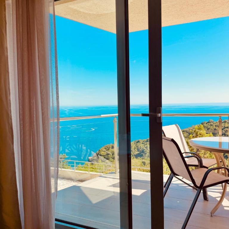 Skyline View Apt & Sea View Terrace - Appartement 2 Chambres - 18
