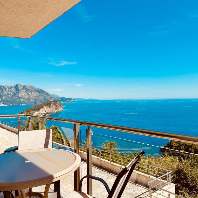 Skyline View Apt & Sea View Terrace - Appartement 2 Chambres - 1