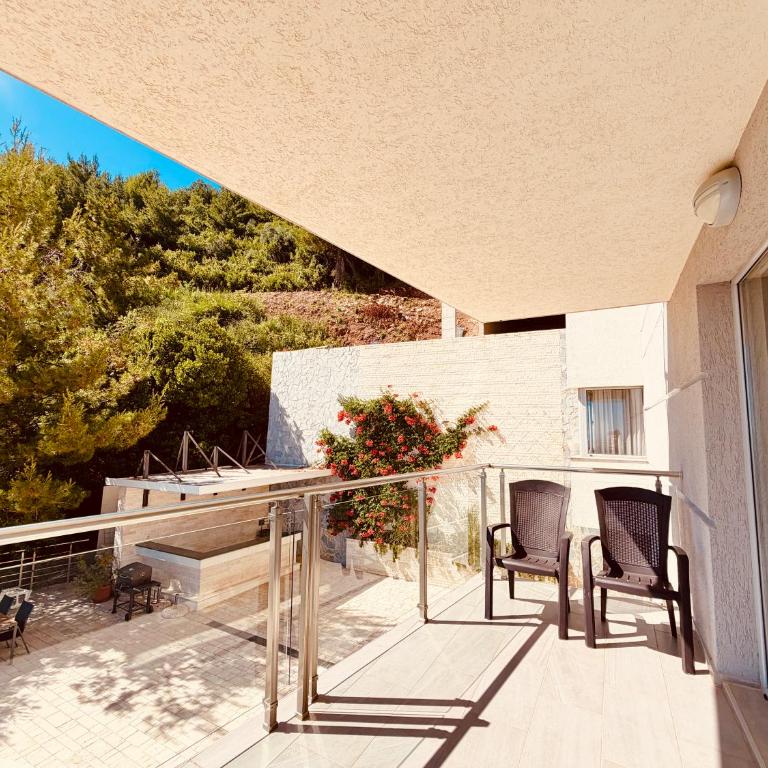 Skyline View Apt & Sea View Terrace - Appartement 2 Chambres - 34