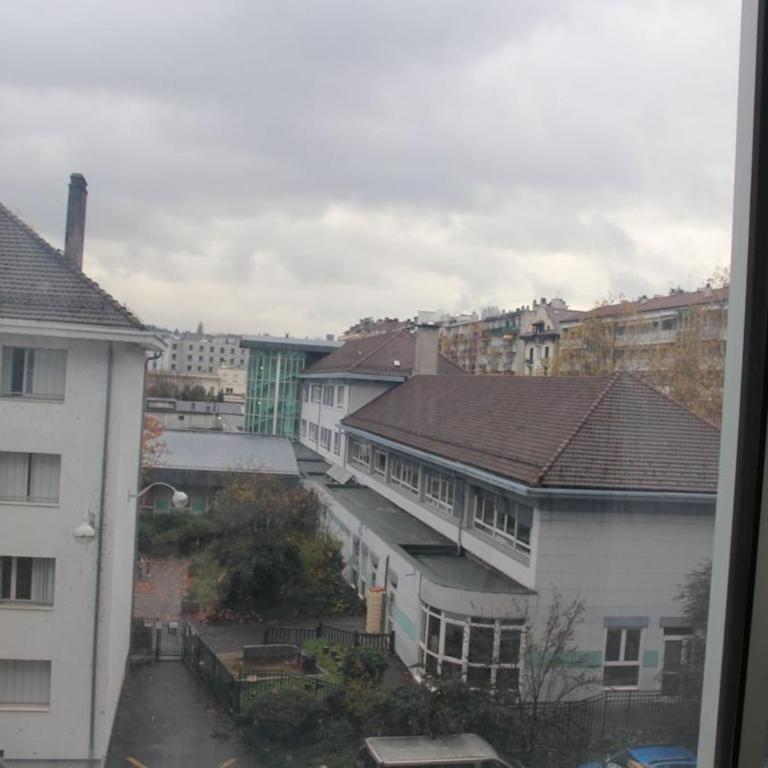 Le Jane : Centre ville, Garage, Balcon - Apartment mit 3 Schlafzimmern - 40