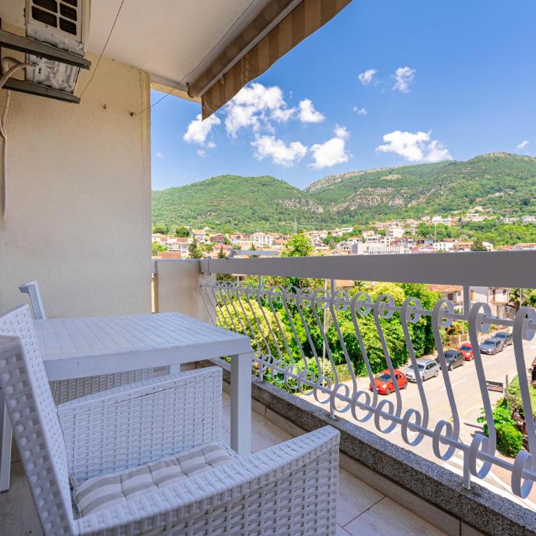 Downtown Apartment Tivat - Two-Bedroom Apartment - 3