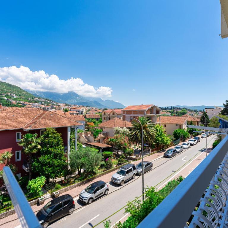 Downtown Apartment Tivat - Two-Bedroom Apartment - 6